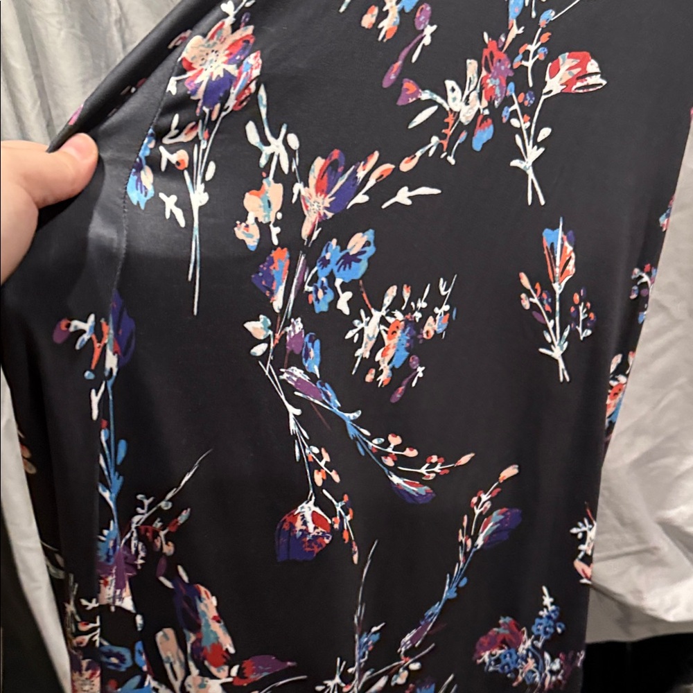 SHAN Multicolor Floral Backless Dress - Picture 4 of 9